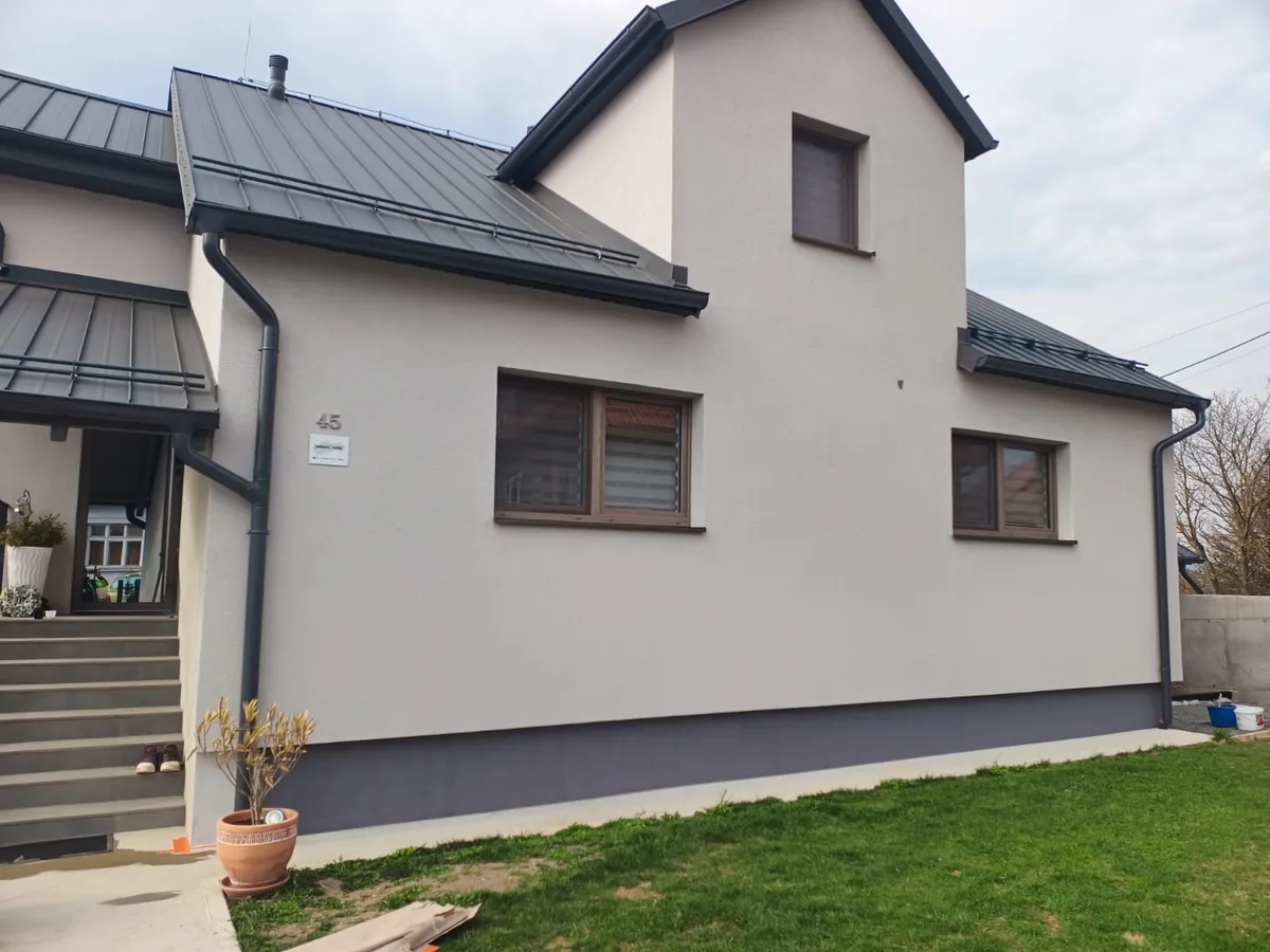 Realizácia — Winbau Premium 84MD